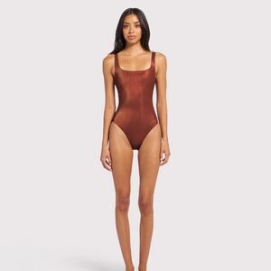 nuuds Women's One Piece Swimsuit - Scarlet